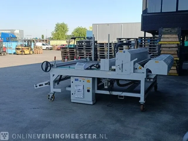 Linoleum zaagtafel j.blom opmeer, bouwjaar 2016 - afbeelding 3 van  29