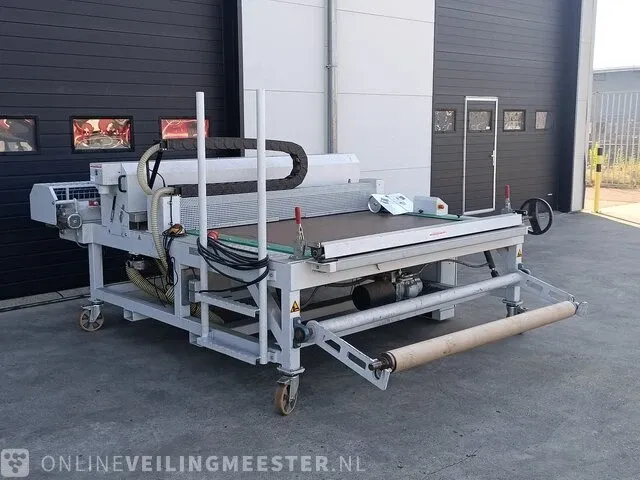 Linoleum zaagtafel j.blom opmeer, bouwjaar 2016 - afbeelding 1 van  29