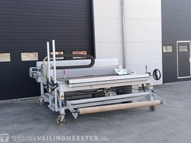 Linoleum zaagtafel j.blom opmeer, bouwjaar 2016 - afbeelding 12 van  29