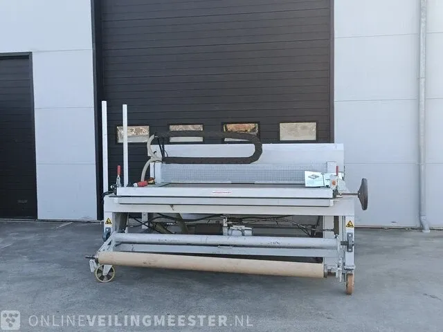 Linoleum zaagtafel j.blom opmeer, bouwjaar 2016 - afbeelding 24 van  29
