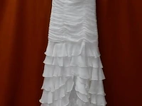 Linovia trouwjurk, strapless - maat 42 - afbeelding 1 van  9