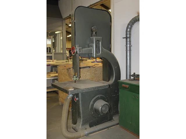 Lintzaagmachine nn. bouwjaar onbekend. afmeting 85 x 140 x 240 cm - afbeelding 2 van  3