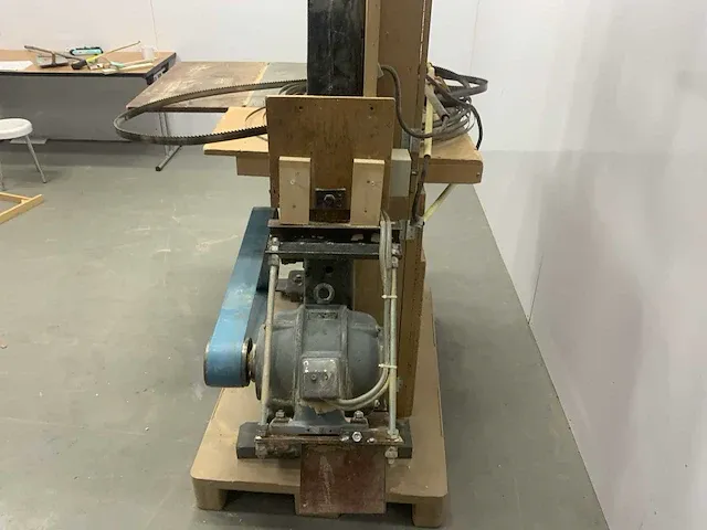 Lintzaagmachine - afbeelding 11 van  17
