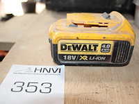 Lion accu dewalt 4 amp xr lion. - afbeelding 1 van  1