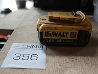 Lion accu dewalt 4 amp xr lion. - afbeelding 1 van  1