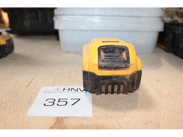 Lion accu dewalt 5 amp xr lion. - afbeelding 2 van  2