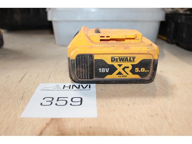 Lion accu dewalt 5 amp xr lion. - afbeelding 1 van  1