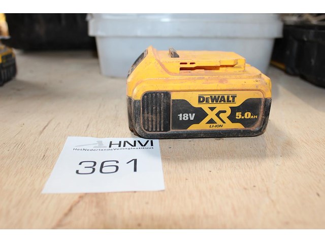 Lion accu dewalt 5 amp xr lion. - afbeelding 1 van  1