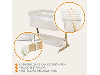 Lionelo thomi plus 5-in-1 kinderbed vanf 0 tot 4 jaar co sleeper verstelbare hoogte wielen beige - afbeelding 2 van  6