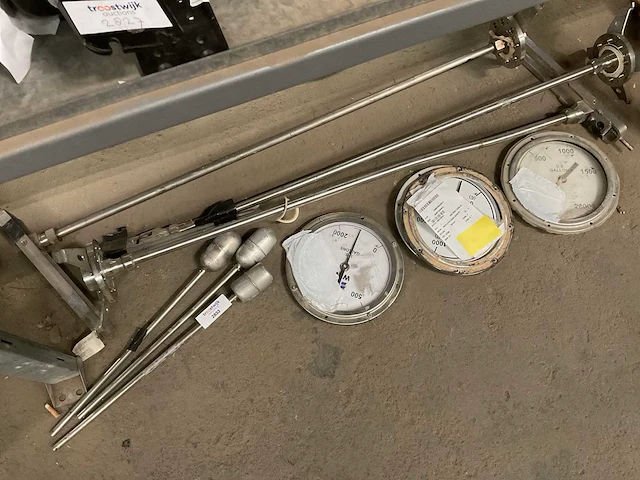 Liquid quantity indicator (3x) - afbeelding 1 van  4