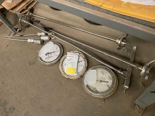 Liquid quantity indicator (3x) - afbeelding 3 van  4