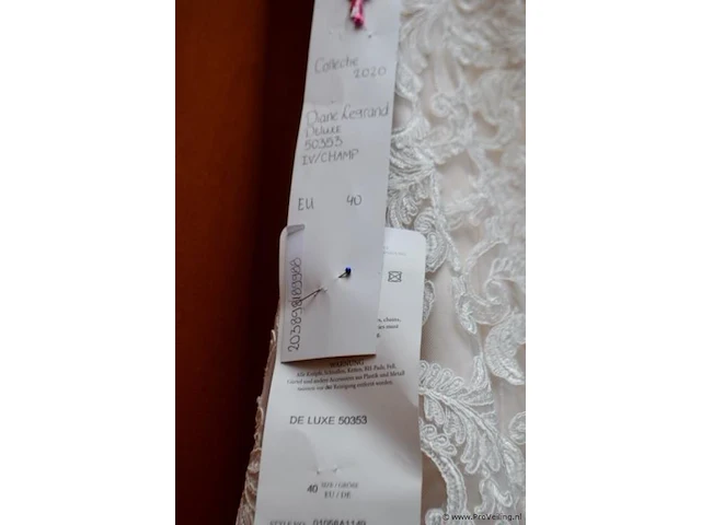Lisa donetti trouwjurk, strapless - model diane legrand deluxe 50353 - maat 40 - afbeelding 3 van  11