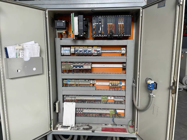Lisec 1999 psl-35/25v-9 isolatielijn met wasmachine - afbeelding 8 van  32