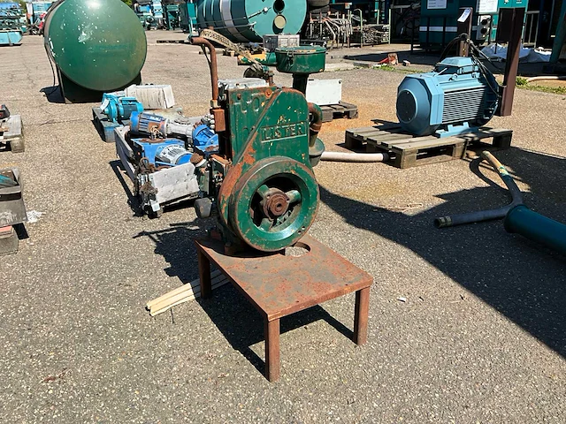 Lister petter stationaire dieselmotor - afbeelding 1 van  5