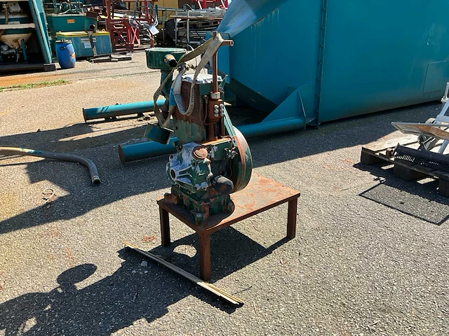 Lister petter stationaire dieselmotor - afbeelding 2 van  5