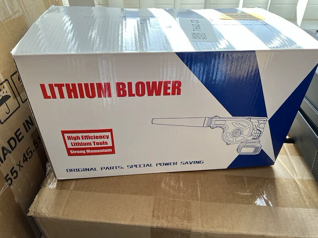 Lithium blower, sanderz, 2x 18v 4ah, geel dwlt lijn, 2025 - afbeelding 1 van  1