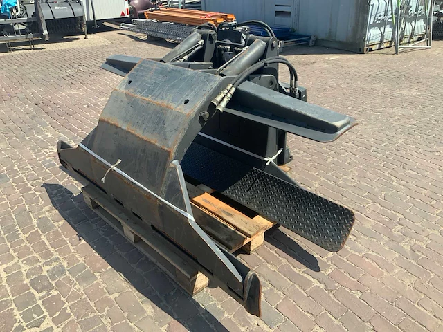 Little giant roterende bandenklem - afbeelding 1 van  3