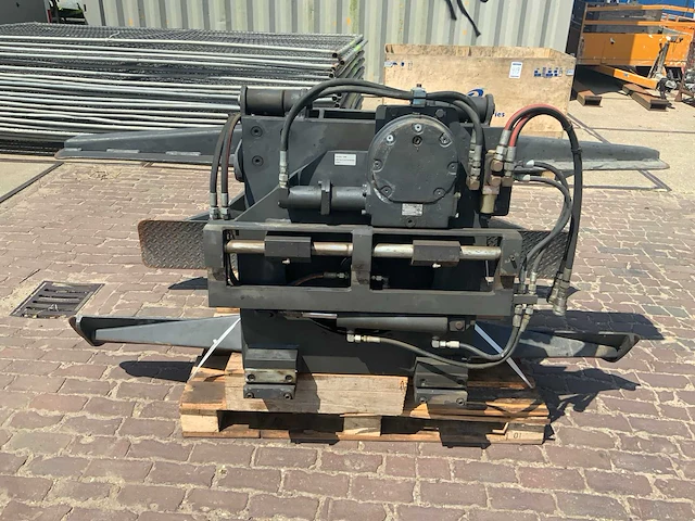 Little giant roterende bandenklem - afbeelding 3 van  3