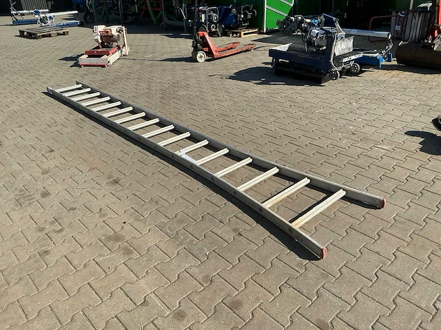 Little ladder - afbeelding 1 van  4