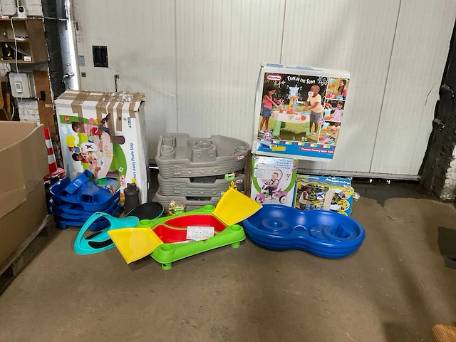 Little tikes partij buitenspeelgoed - afbeelding 4 van  11
