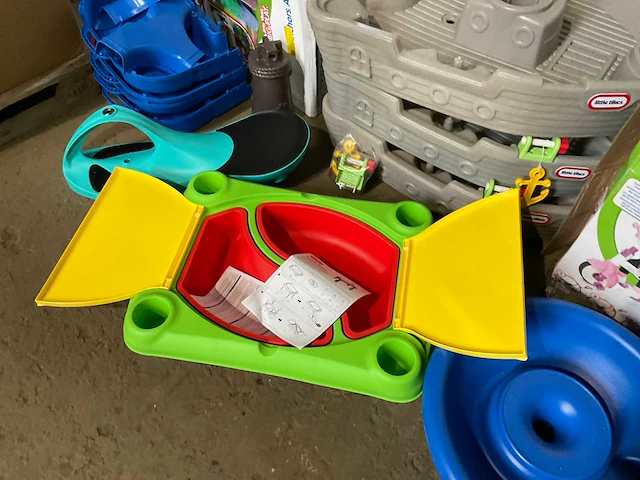 Little tikes partij buitenspeelgoed - afbeelding 11 van  11