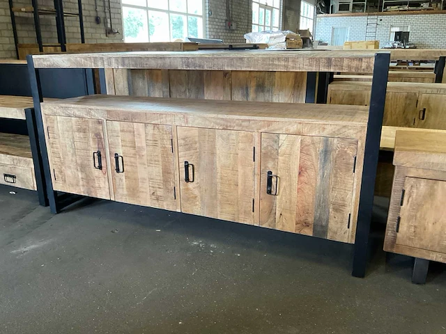 Liva dressoir - afbeelding 3 van  7