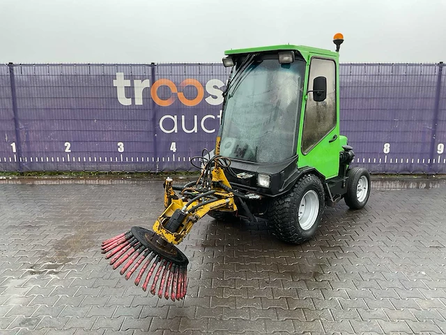 Lm trac 285 onkruidborstel machine - afbeelding 4 van  10