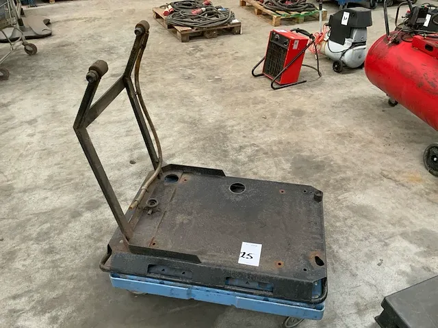 Lm trac watertank frame - afbeelding 1 van  2
