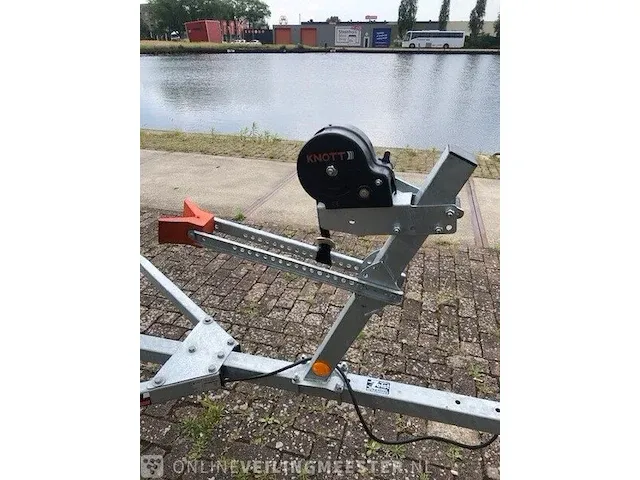 ( locatie assen) tender sloep dreamliner 560 inclusief trailer en 10 pk honda motor, bouwjaar 2022 - afbeelding 19 van  31