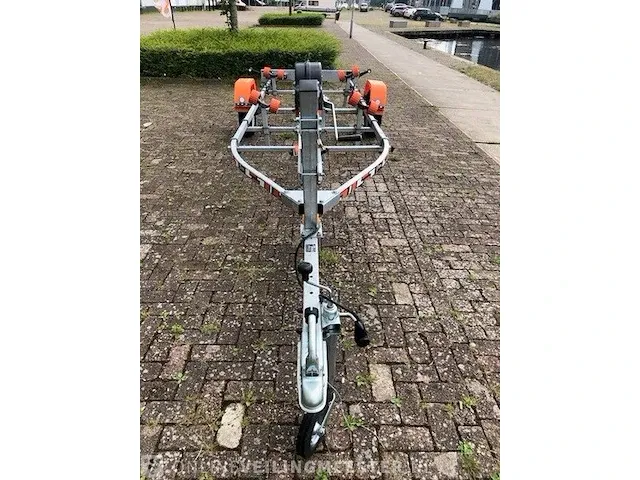 ( locatie assen) tender sloep dreamliner 560 inclusief trailer en 10 pk honda motor, bouwjaar 2022 - afbeelding 20 van  31