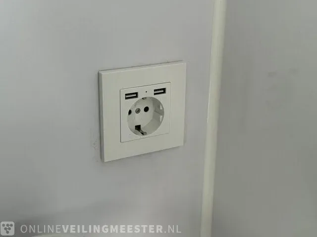 ( locatie barneveld ) studio tiny house stahlworks, 4m-wit-a, bouwjaar 2024 - afbeelding 16 van  16