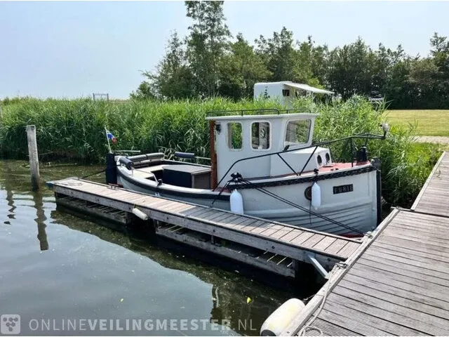 ( locatie dokkumer nieuwe zijlen ) unieke franse vissersboot / -kotter, frans visserboot - afbeelding 1 van  10