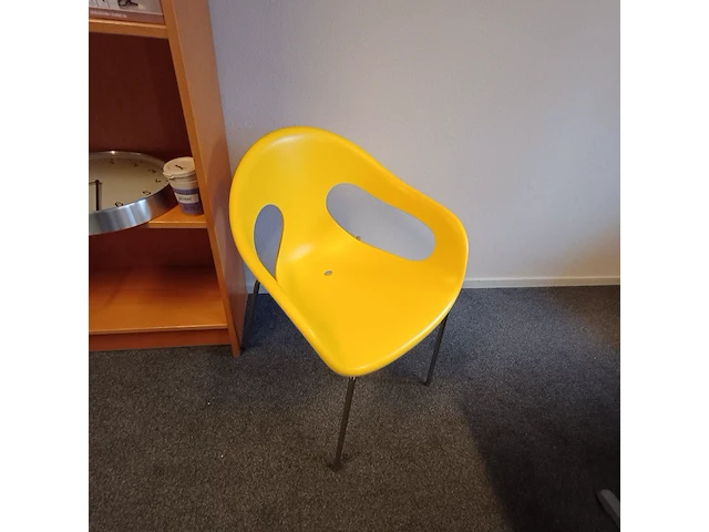 (locatie enschede) partij kantoor meubilair - afbeelding 1 van  62