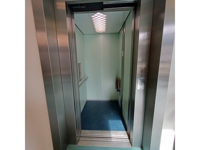 (locatie enschede) partij kantoor meubilair - afbeelding 58 van  62