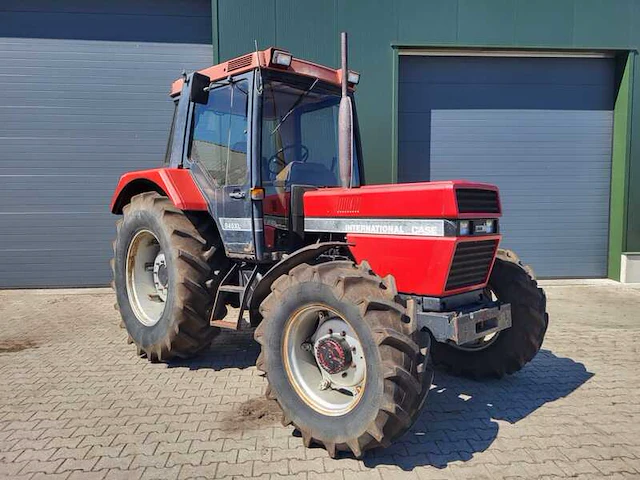 ( locatie froombosch ) trekker, case international , 845xl, rood, 1987 - afbeelding 1 van  11