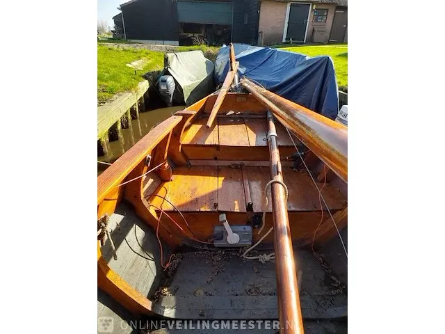 ( locatie giethoorn)zeepunter met yamaha buitenboordmotor punterwerf wildeboer , ds 13, bouwjaar nb - afbeelding 3 van  12