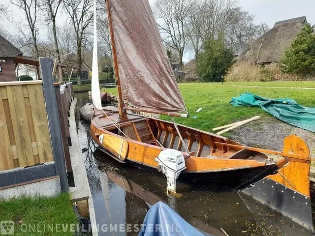( locatie giethoorn)zeepunter met yamaha buitenboordmotor punterwerf wildeboer , ds 13, bouwjaar nb - afbeelding 5 van  12