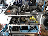 (locatie gorredijk) verzameling diverse onderdelen: harley davidson , divers - afbeelding 2 van  4