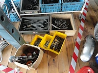(locatie gorredijk) verzameling diverse onderdelen: harley davidson , divers - afbeelding 3 van  4