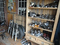 (locatie gorredijk) verzameling onderdelen harley davidson - afbeelding 2 van  3