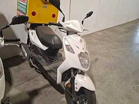(locatie groningen) 3x bezorgscooter t.b.v. onderdelen, sym, x pro 50 - afbeelding 4 van  15