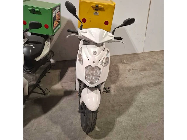 (locatie groningen) 3x bezorgscooter t.b.v. onderdelen, sym, x pro 50 - afbeelding 7 van  15