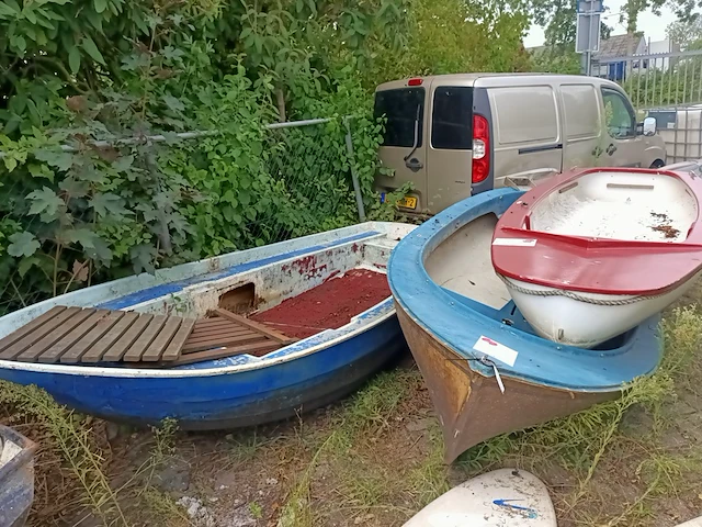 (locatie heeg) 3x polyester bootje - afbeelding 1 van  9