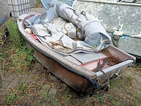 (locatie heeg) kunststof bootje en rubberboot, zodiac - afbeelding 3 van  9