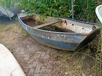 (locatie heeg) metalen punter - afbeelding 1 van  5