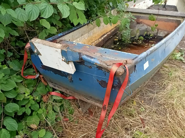 (locatie heeg) metalen punter - afbeelding 4 van  5