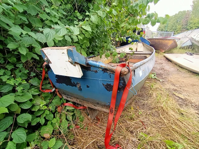 (locatie heeg) metalen punter - afbeelding 5 van  5