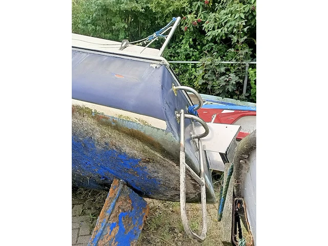 (locatie heeg) zeilboot zonder mast - afbeelding 7 van  15