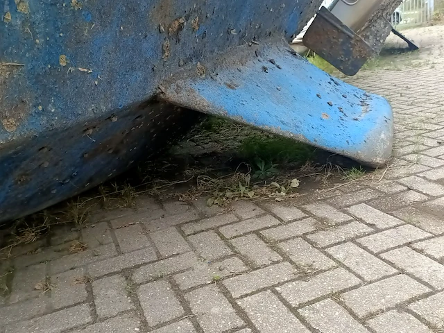 (locatie heeg) zeilboot zonder mast - afbeelding 8 van  15