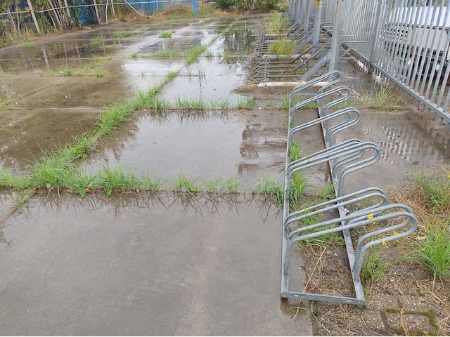 (locatie heemskerk) fietsenrek - afbeelding 3 van  4